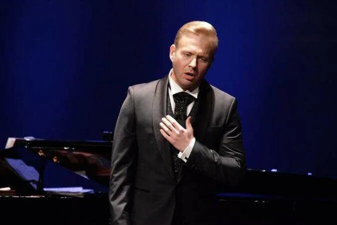 Бас певцы. Игорь сахаров ферруччо фурланетто. Бас певцы. Владимир кудашев бас. Николай алексеевич диденко.