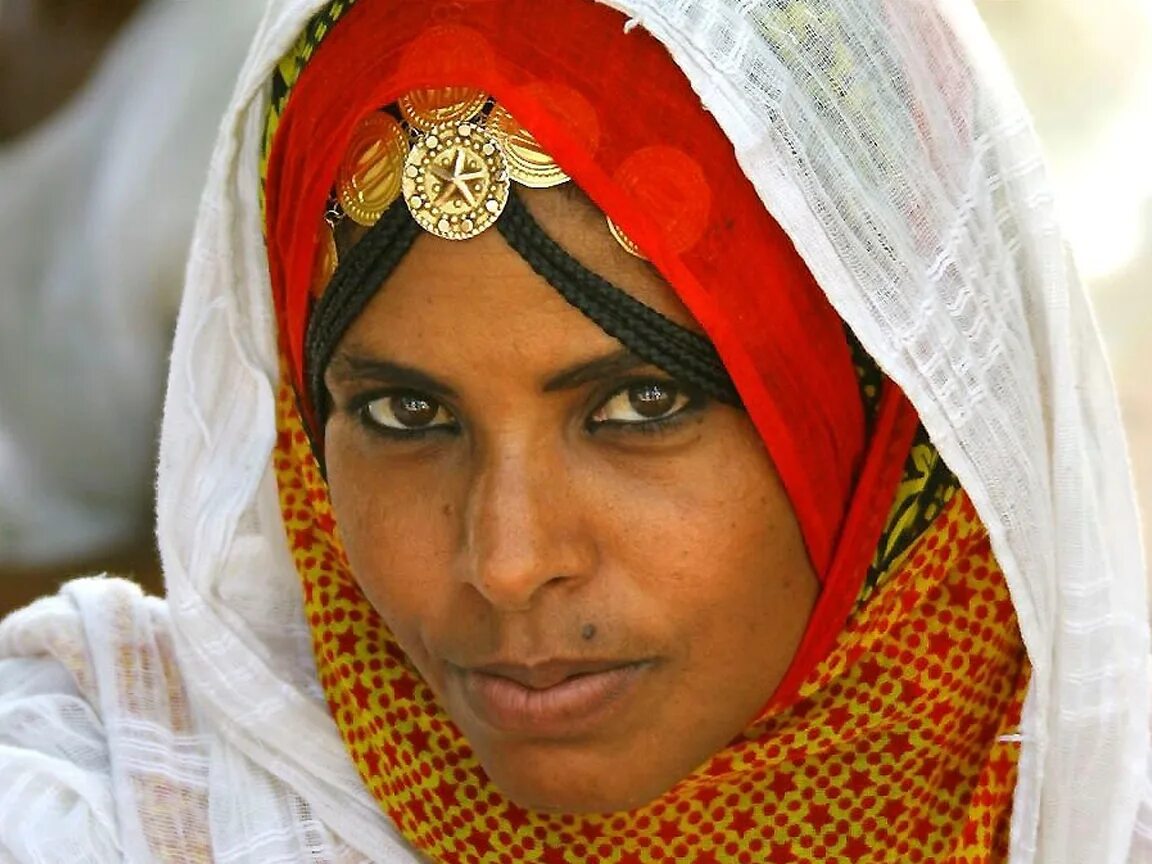 Эритрейцы кто это. Эритрейцы внешность. Эритрея девушки. Красивые девушки Эритреи. Амхара девушки.