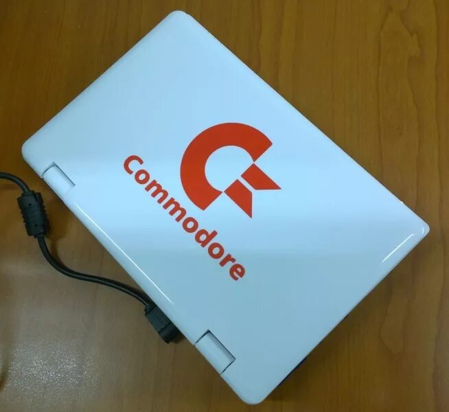 Переносной радиоприемник рюкзак. 3 comm. 3 comm. Сотрудники общаются. Устранение ошибок.