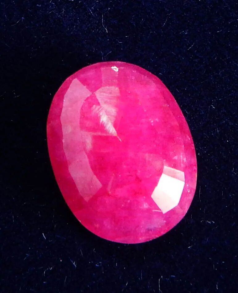драгоценный камень розовый кварц. розовый цвет камня название. розовый цвет камня название. розовый топаз ограненный. розовый цвет камня название.