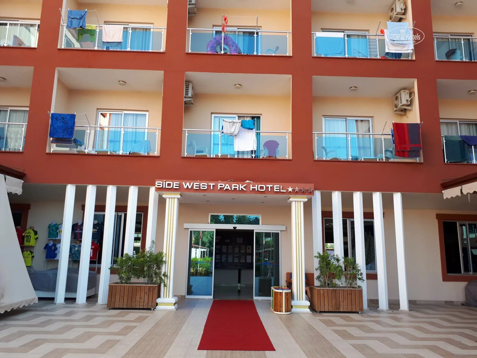 Side west 4. сиде вест парк отель 4 турция сиде. Side west 4. Fun sun smart hane sun 5 сиде чолаклы. Side west park hotel.