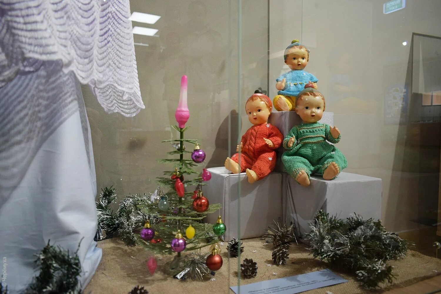 Выставка елочных игрушек в минске. Елочные игрушки гостиный двор. выставка кукол в гостином дворе 2025. гостиный двор новогодняя ярмарка. выставка ёлочных игрушек в самаре.