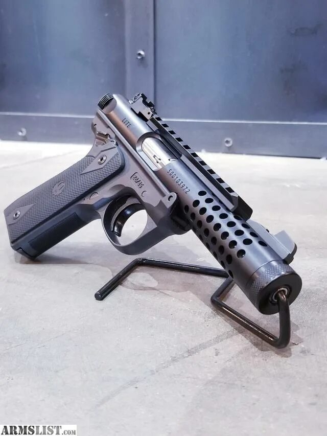 Ruger mk iv 22/45 lite. Ruger mk iv. Ruger mk iv. Ruger mk iv. Пистолет ruger mk 4.