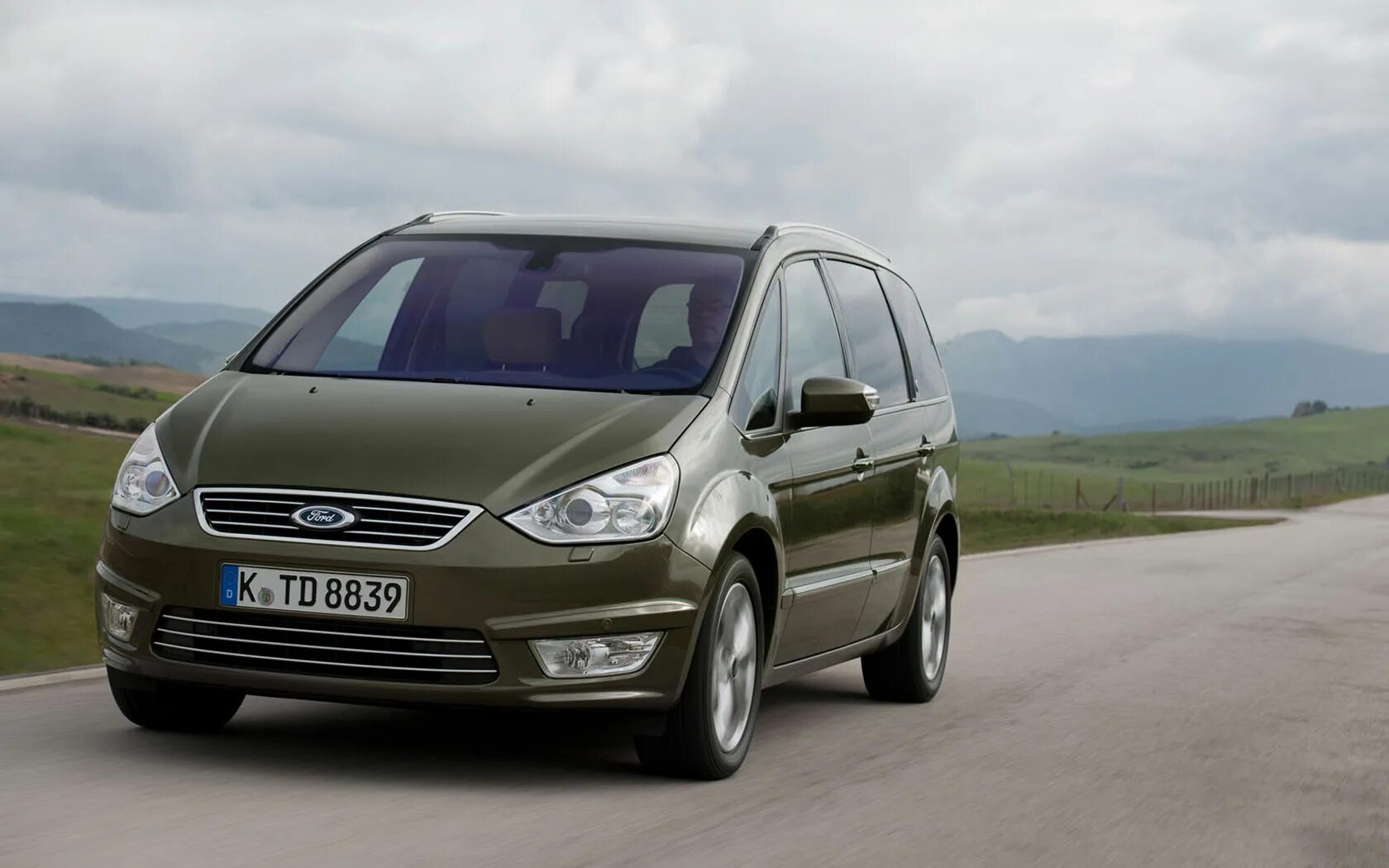 Ford galaxy 2. Форд галакси 2. Ford galaxy wa6. Ford galaxy 2006 размеры. Ford galaxy 2 рестайлинг.