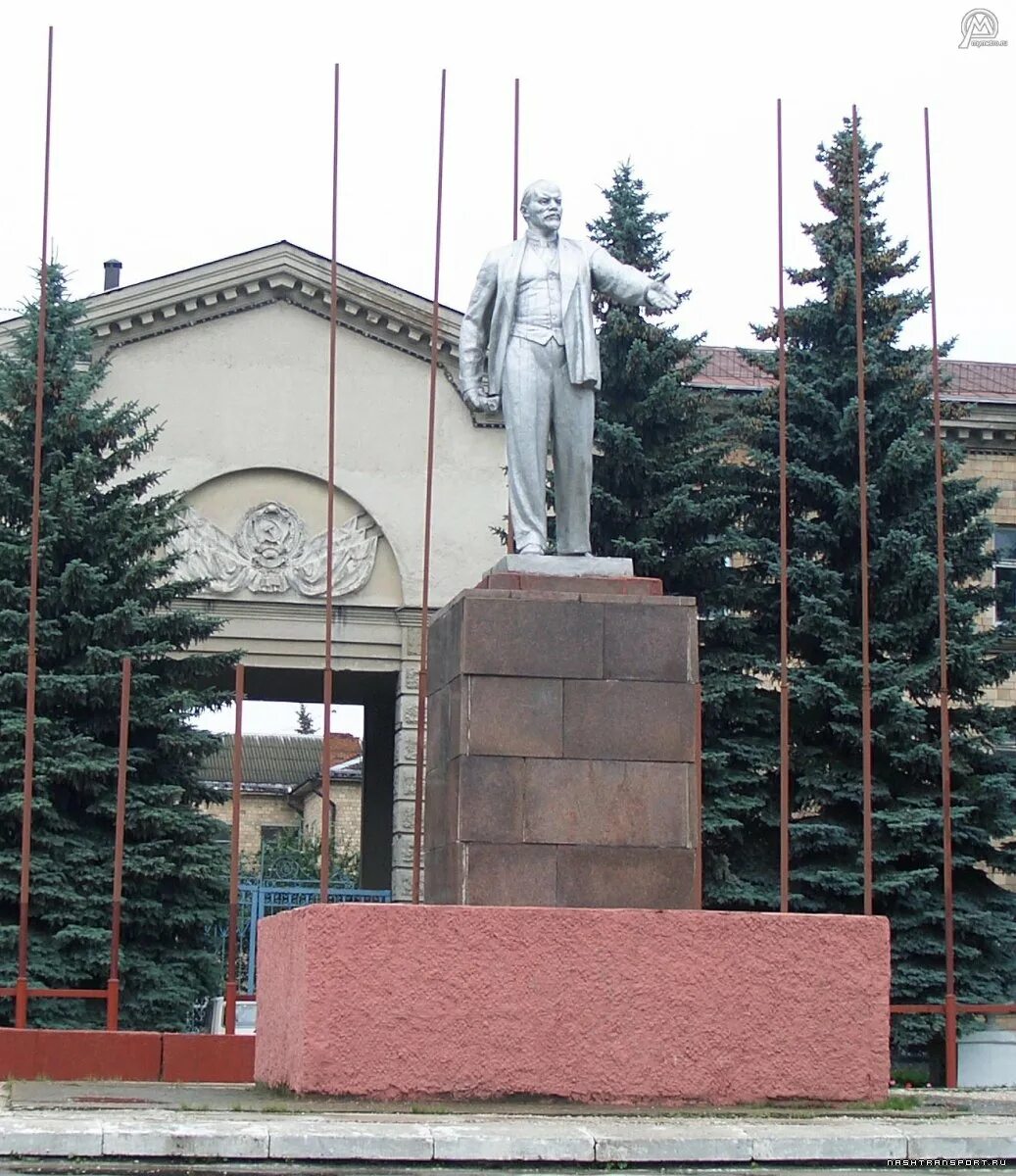 Площадь победы алексин. Пос заокский тульской области. Площадь в щекино тульской области. Площадь города ефремов тульской области. Щекино площадь ленина.
