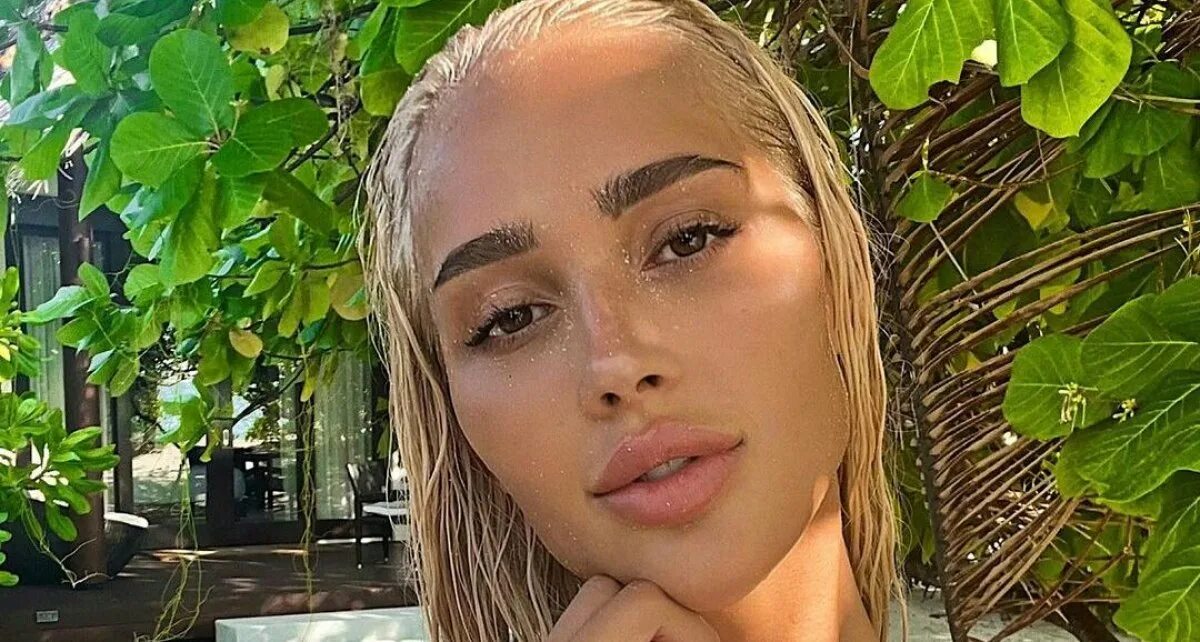 Александры дони. Саша дони до пластики фото. Девушка тимати 2022. Александра дони. Саша дони.