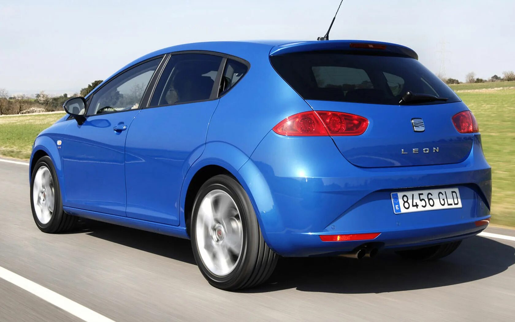 Seat leon ii. Seat leon 2009. Sit t 1 2. Seat ibiza универсал. Сиат авто ибица.