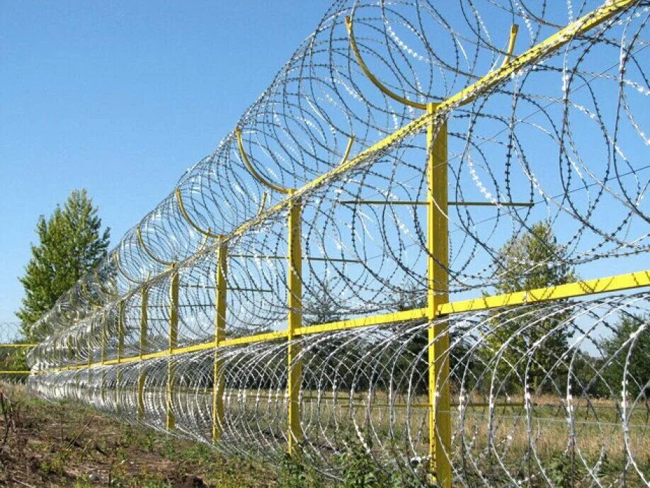 Акл егоза-900. Проволока колючая акл егоза 500. Спиральный барьер егоза. Сбб акл 500/50/3/10. Барьер безопасности сбб егоза 600.