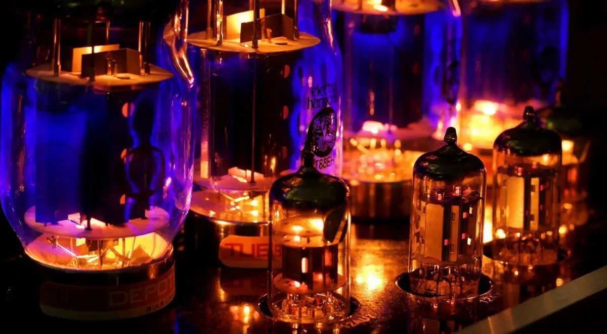 Glow tube