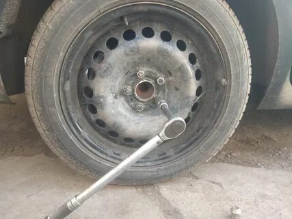 Гайка штампованного диска