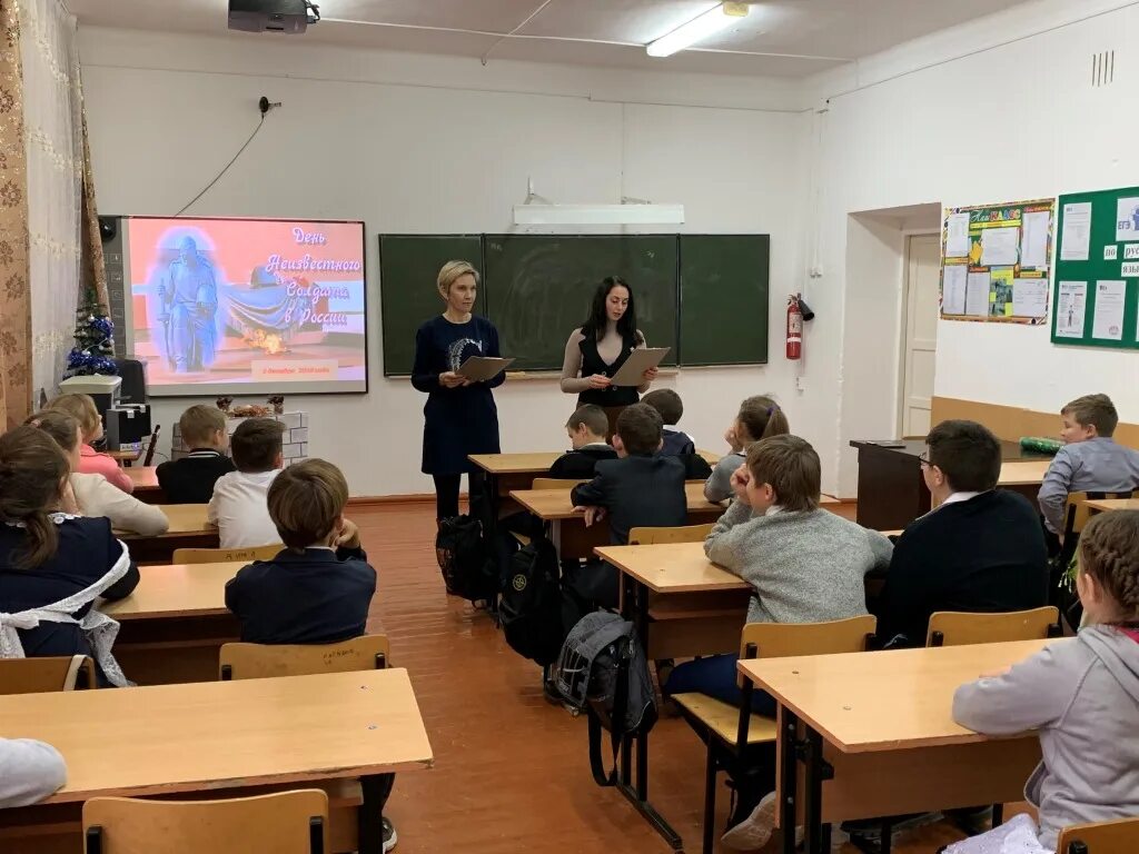 Моу сош 18 мищенский. Школа 16 хабаровск. Село кулешовка азовский район ростовская область школа 16. Школа 16 сережникова балашиха. Мбоу сош 16 город батайск.