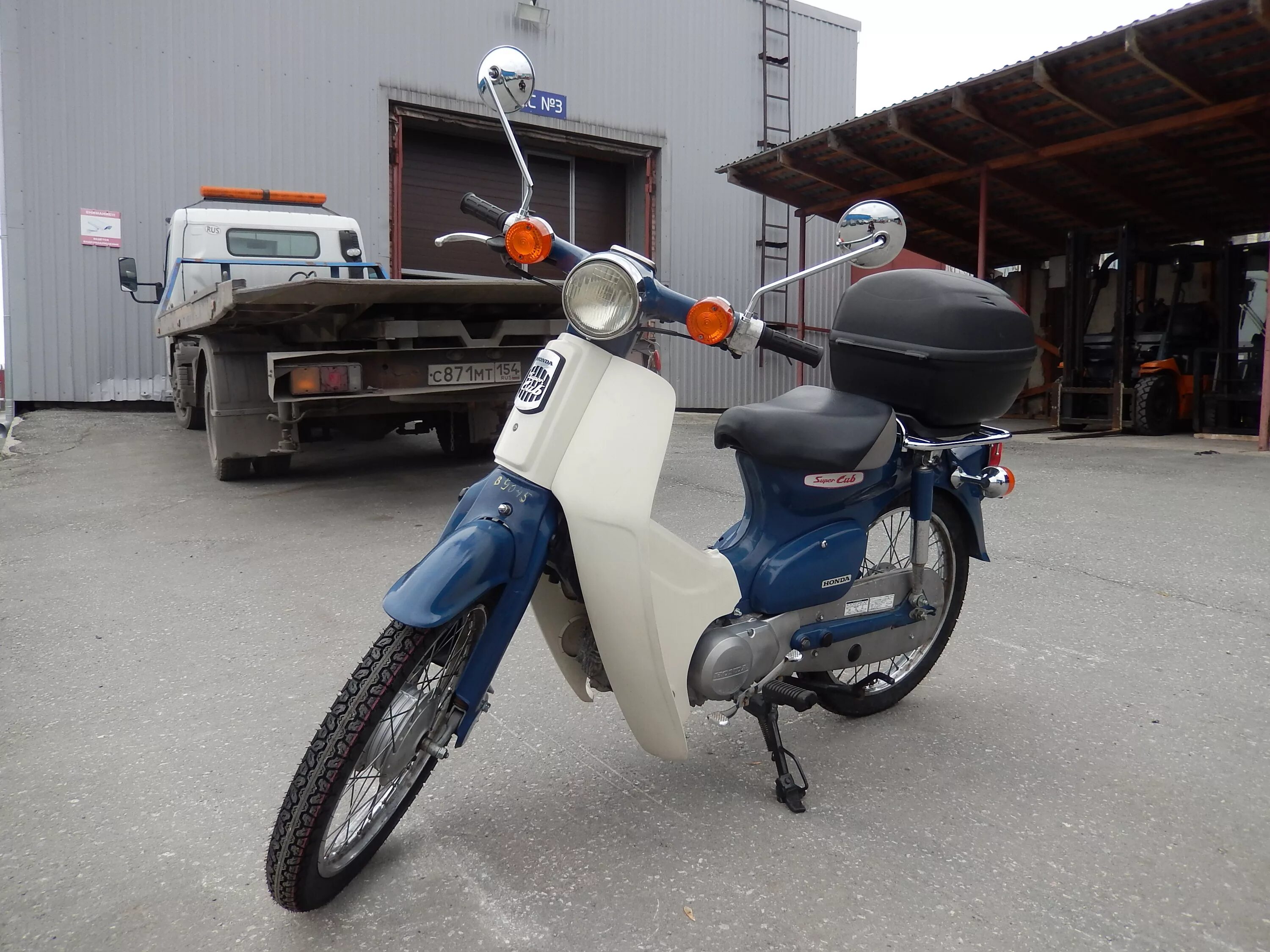 Хонда каб 50 купить. Honda super Cub 50. Мопед Honda super Cub 50. Honda super Cub 2002. Хонда super Cub мопед.