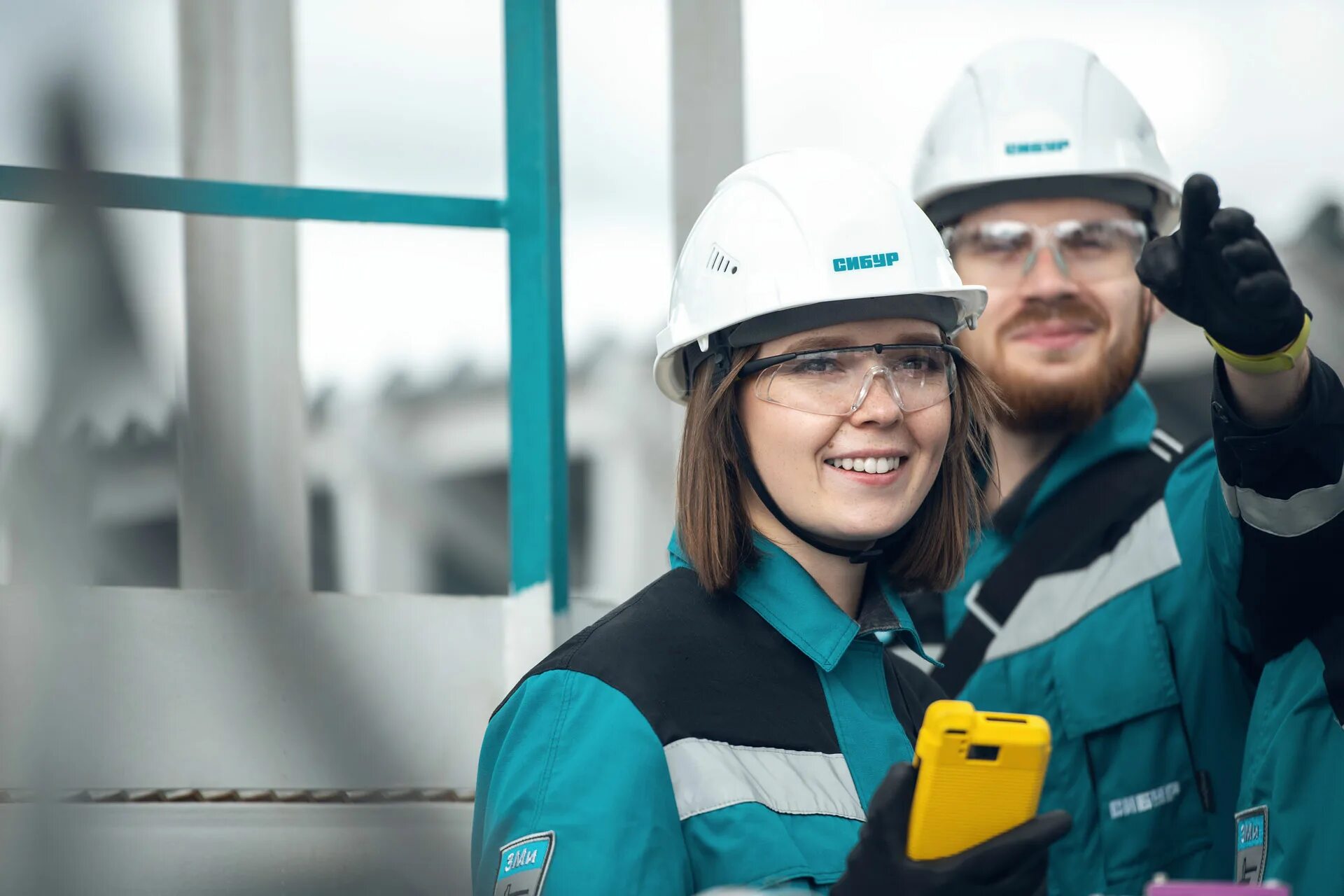 Завод сибур пермь. Сибур требуетьсяэлектромрнтажник. Сибур химпром югов константин николаевич. Сайт сибур вакансии. Сибур презентация.