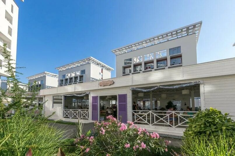 Брайт резорт. Bridge resort отель адлер. бридж фэмили резорт сочи. bridge resort отель 4 сочи. бридж резорт сочи территория.