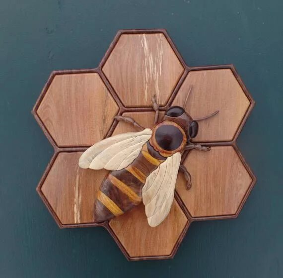 Интарсия пчела. Пчела из дерева. Резьба по дереву .пчелки. Резьба по дереву пчела. Купить пчела деревянная
