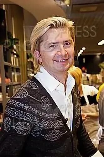 Александр селезнев биография личная жизнь Иллюстрация 38 из 45 для Низкокалорийные десерты Александр Селезнев Лабиринт -