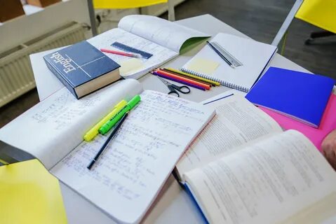 Учебники тетради
