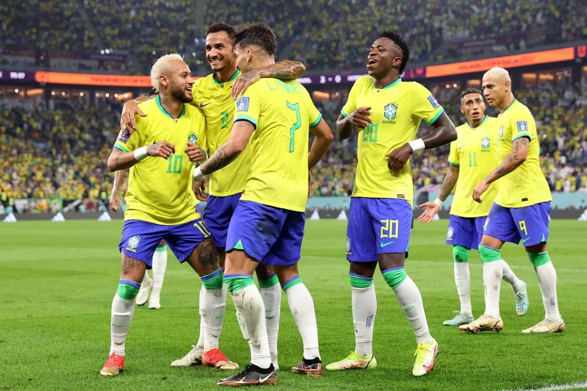 Сборная Бразилии 2023. Сборная Бразилии футбол 2022. Сборная Бразилии Чемпионат 2022. Сборная Бразилии форма 2022 ЧМ.