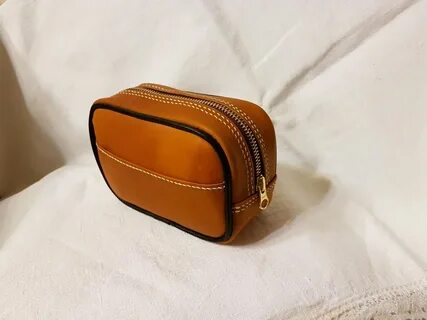 Косметичка из кожи