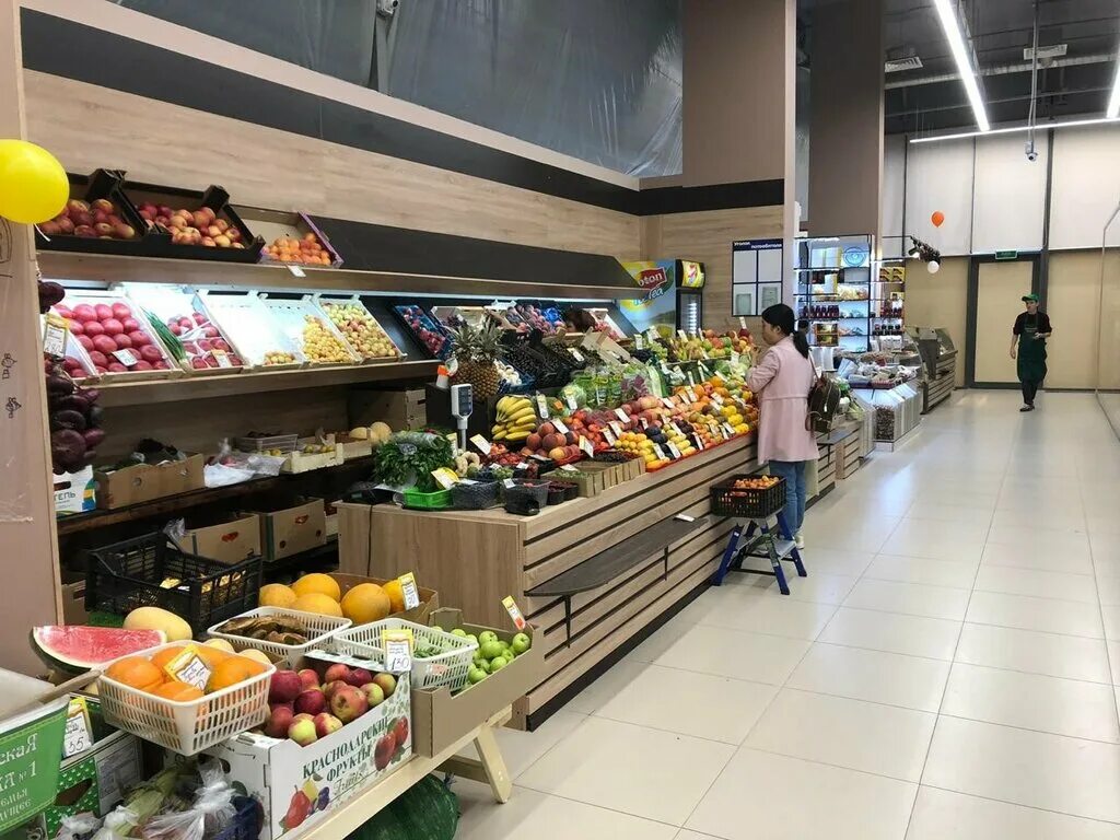 Store77 багратионовский пр. Московский 103 гастроном. Продуктовый магазин гастроном. Продуктовый гастроном внутри. Магазин гастроном картинки.