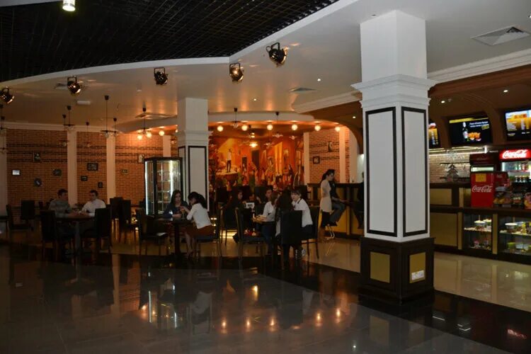 чарли черкесск расписание. кинотеатр чарли старый оскол. кинотеатр чарли черкесск. кинотеатр чарли черкесск черкесске. кинотеатр россия черкесск.