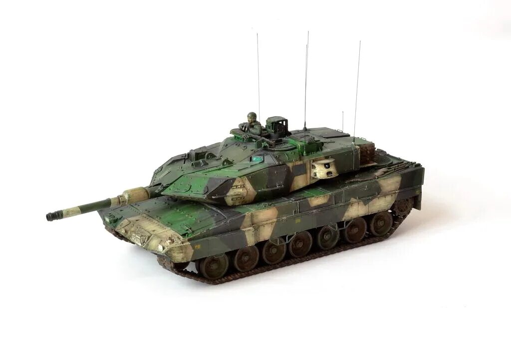 Strv 122b. Шведский Strv 122. Шведский Leopard Strv.122. Hobby Boss Strv 122. Strv 122b 1/35.