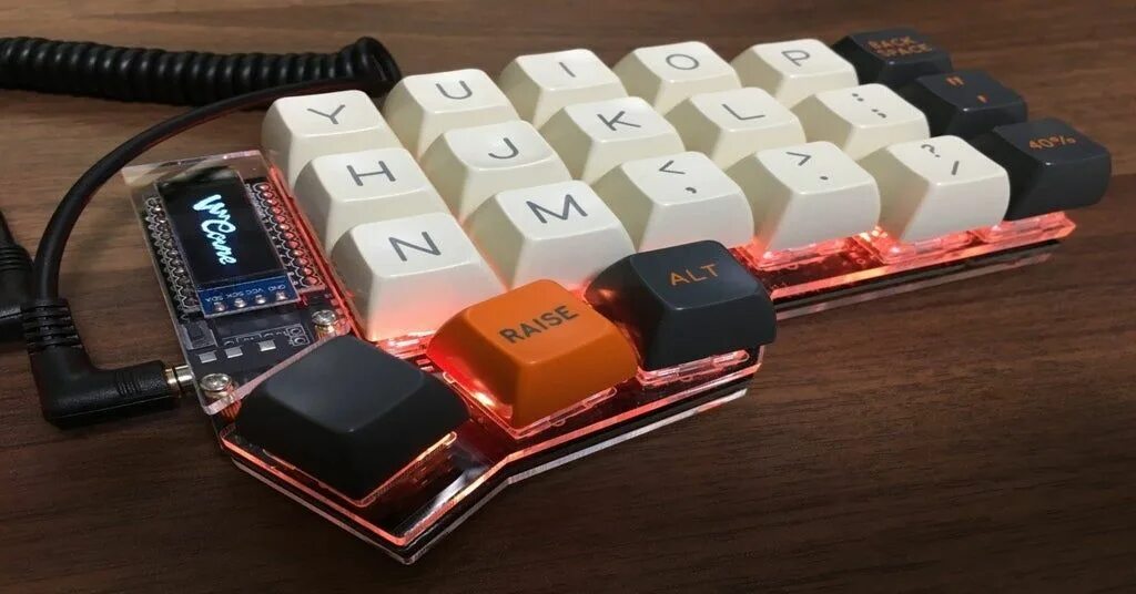 Corne keyboard. Corne клавиатура. клавиатура corne в корпусе. раскладка клавиатуры corne. corne-ish zen keyboard.