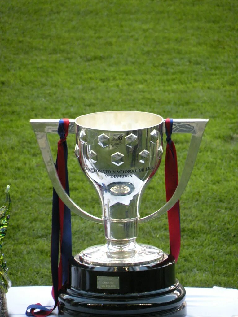 Оман кубок лиги. Оман кубок лиги. Uefa champions league. Кубок ла лиги. Оман кубок лиги.