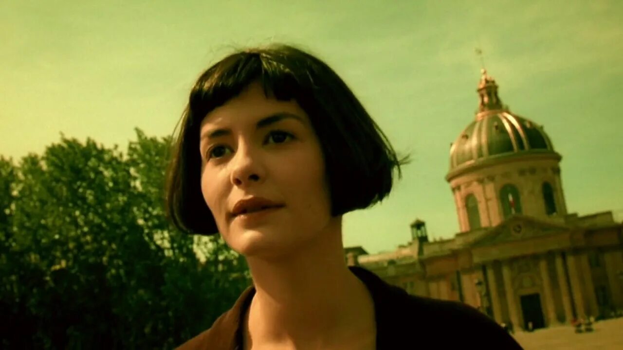 Амели осень. Одри тоту амели. Амели пулен одежда. Амели 2001. Амели 18.