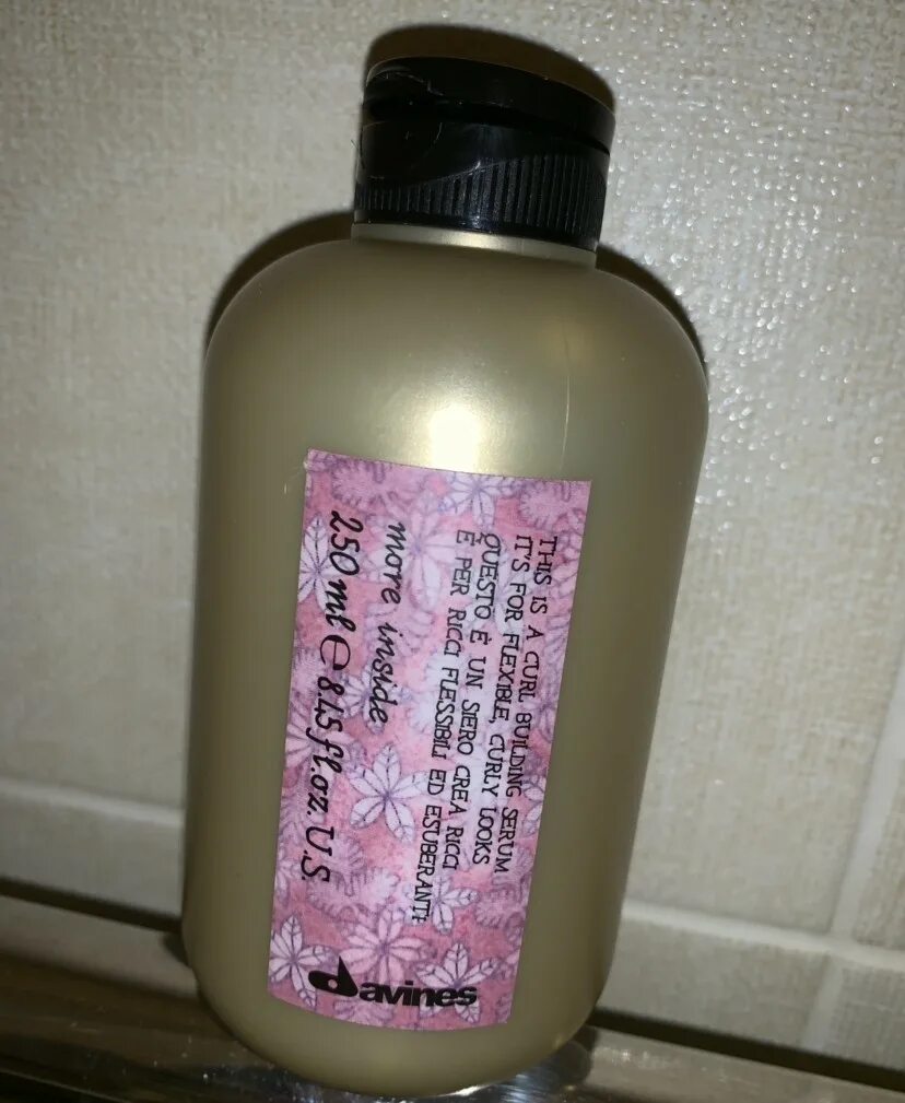 Davines curl building serum. Давинес для кудрявых волос. давинес для кудрей. davines средство для кудрей. davines крем для кудрей.