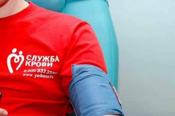 Донор служба крови. Служба крови. Служба крови логотип. Служба крови футболка. Футболка донора.