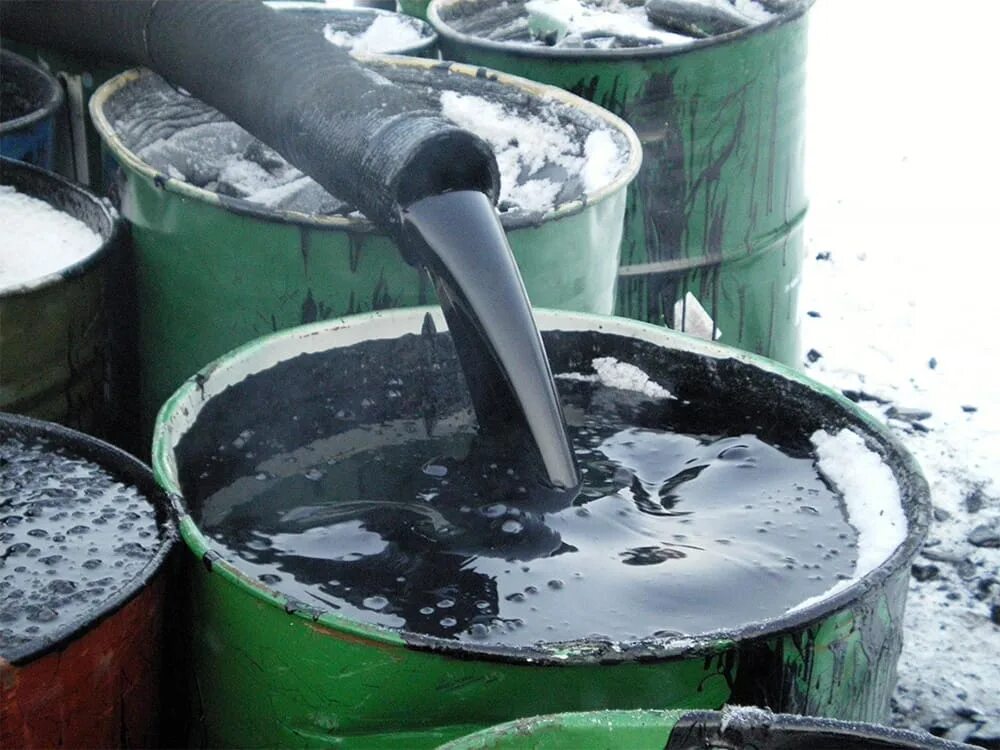 Битум как называется. Бнд 6090. битум нефтяной дорожный бнд 6090. мазут гудрон битум. отработанное моторное масло.