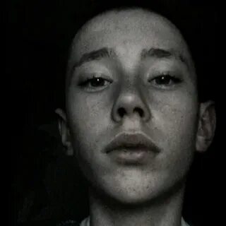 Саш сама