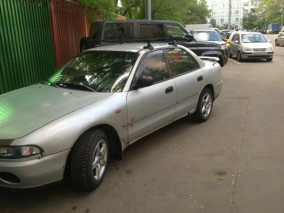 Мицубиси 1994. Мицубиси Галант 1994. Mitsubishi Galant 1994. Митсубиси Галант 1994 года. Galant Mitsubishi 1994 2.0.