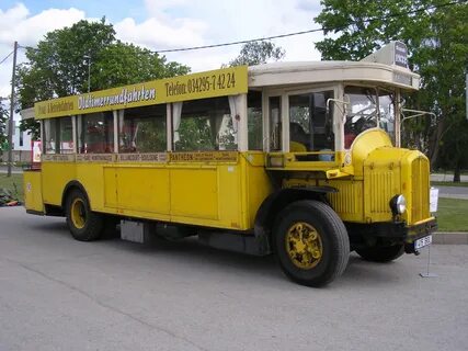Renault bus