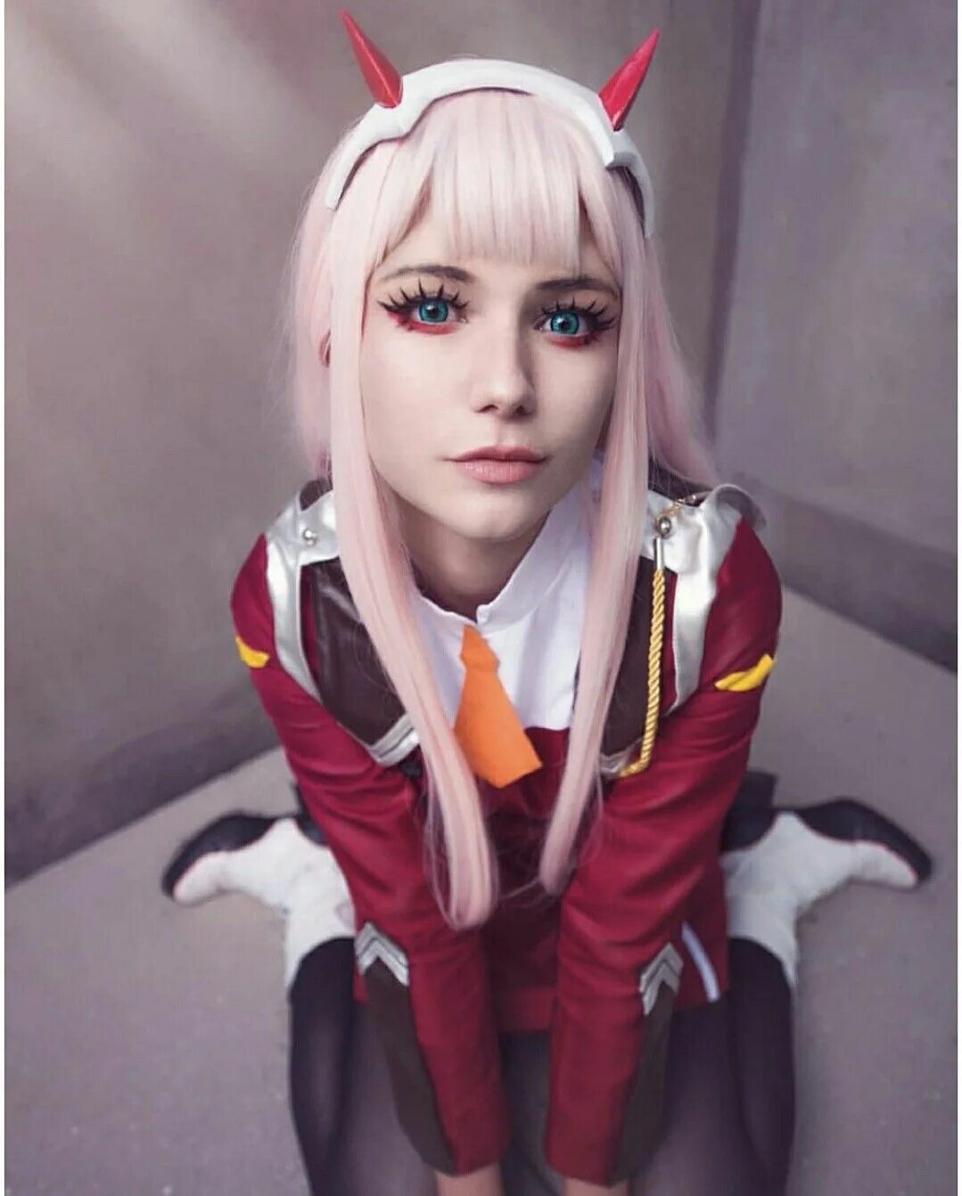 Зеро ту косплей. Alin ma косплеер zero two. zero two косплей. косплей 02 zero two. xenon косплеер zero two.