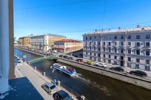 Грибоедова 45 киров поликлиника. Грибоедова 45 киров регистратура. Казанская 45 санкт-петербург. Набережная канала грибоедова санкт-петербург. Грибоедова 45 киров.