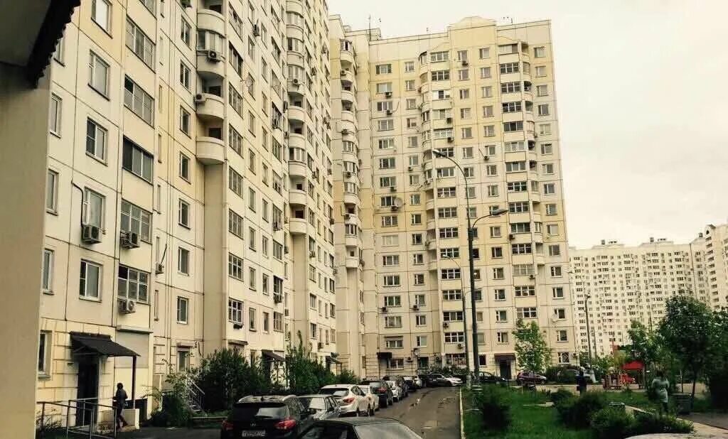 ул. Гурьянова, 4 корпус 1 - Москва многоквартирный жилой дом, строение 2005 года