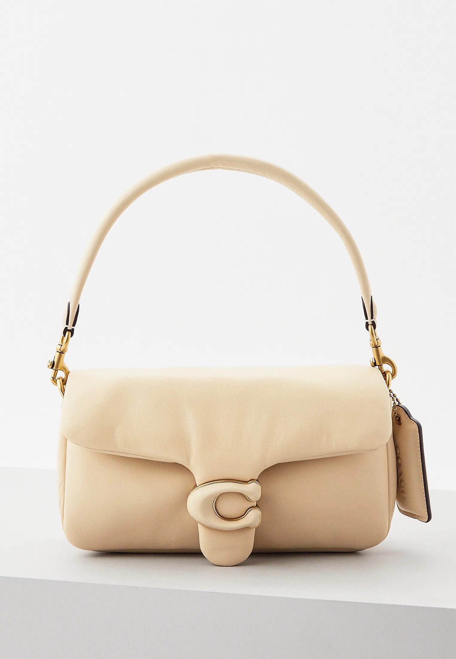 Coach new york сумка женская. Сумка coach маленькая бежевая. Coach ashley leather satchel. Сумка coach оригинал в москве. Сумка coach оригинал в москве.