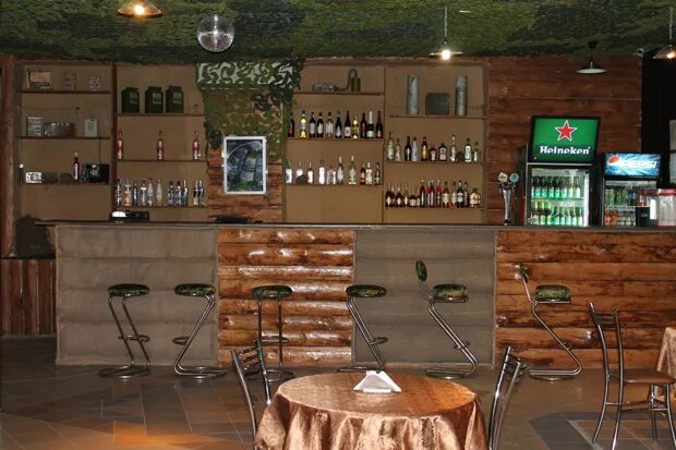 Кафе блиндаж прохоровка меню. Ресторан блиндаж в волгограде. Кафе блиндаж волгоград. Прохоровское поле кафе блиндаж. Прохоровское поле кафе блиндаж.