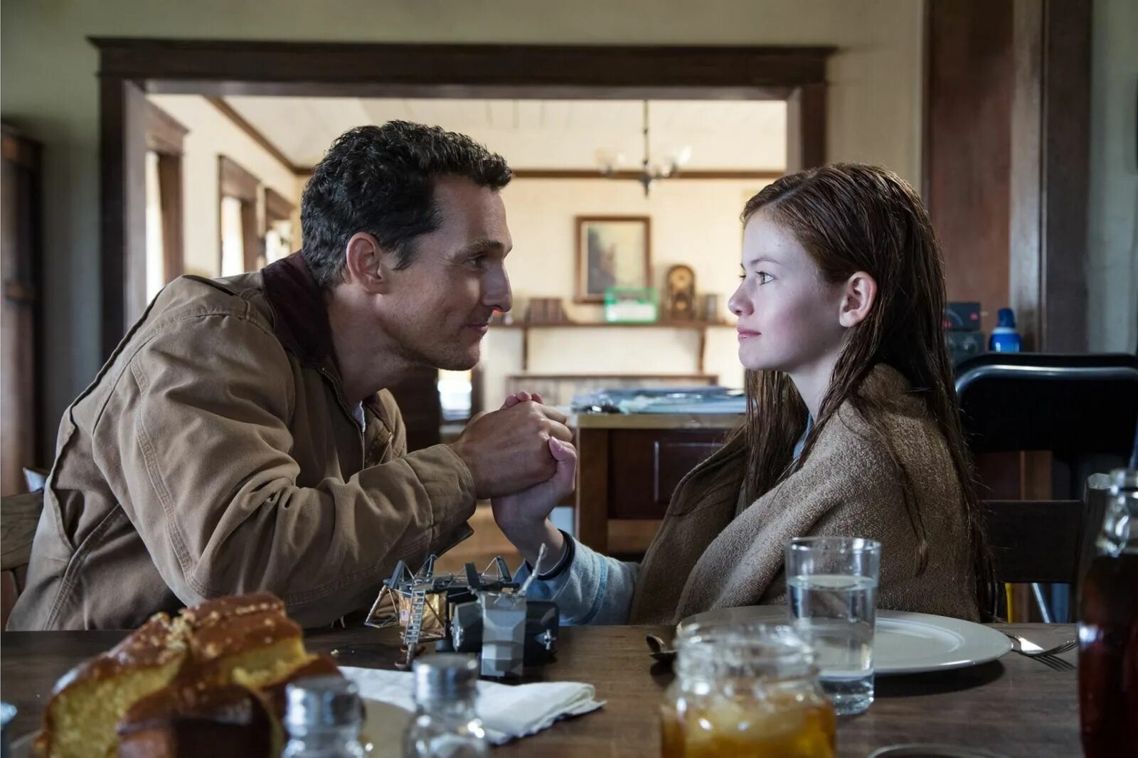 Когда выйдет интерстеллар 2. Интерстеллар (2014). интерстеллар interstellar 2014 фильм. маккензи фой интерстеллар. кадр из фильма интерстеллар.