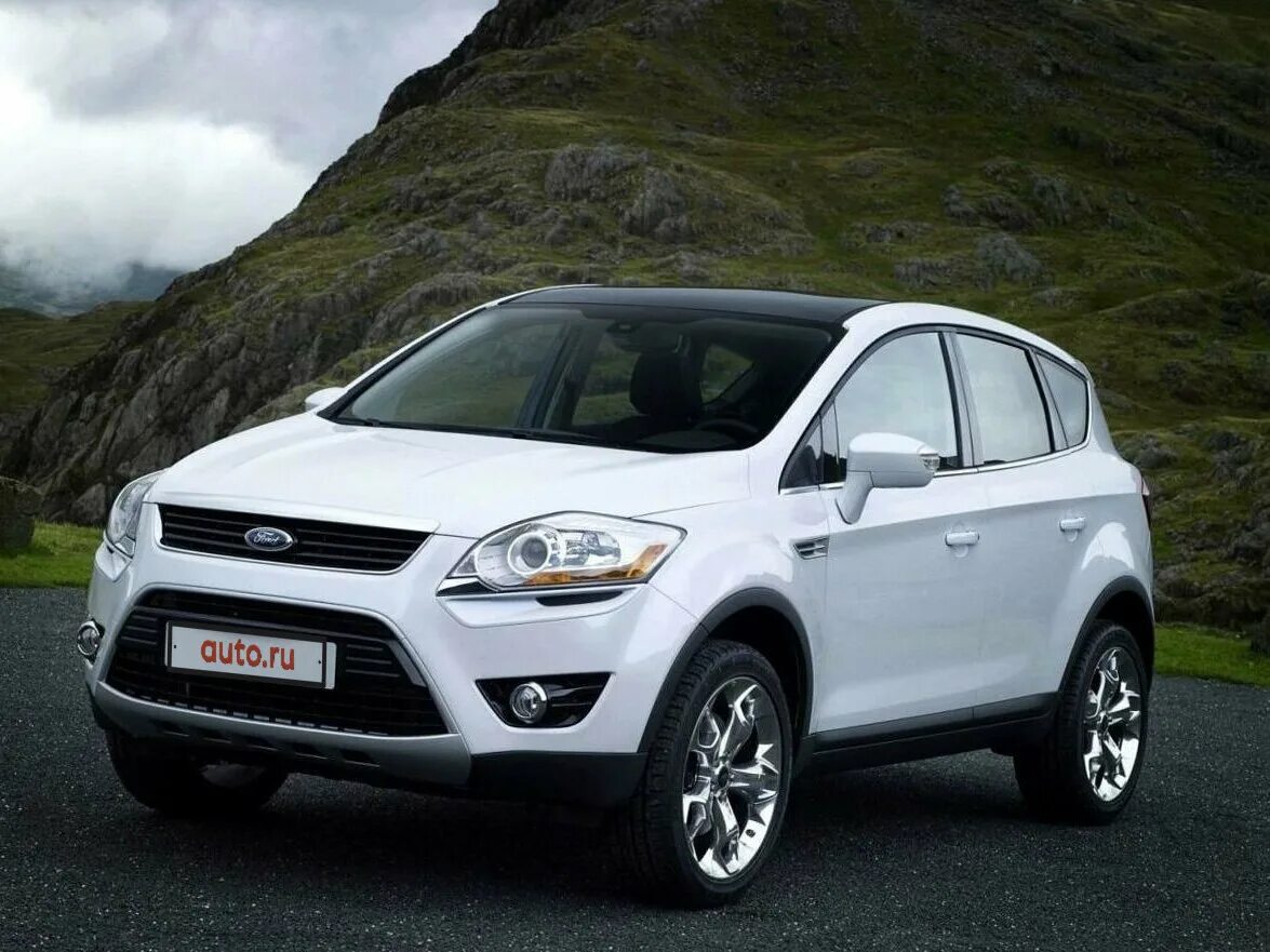 Куга 200 л с. Ford Kuga 2008. Форд Куга паркетник. Ford Kuga 2011. Ford Kuga 2008-2013.