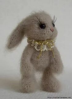 Игрушка заяц из пряжи