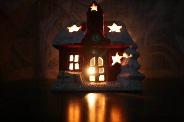 Новогодняя свеча "домик". Свеча "домик". Домик со свечкой. Сказочные домики из теста. Уютного вечера.