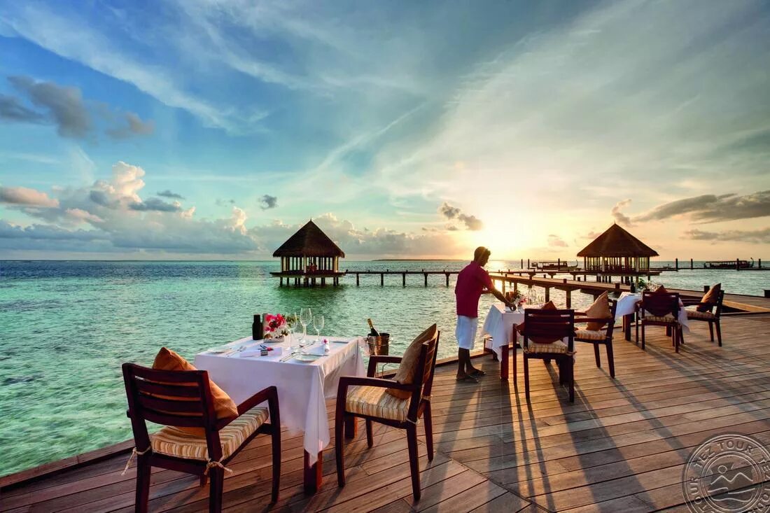 Красивый отдых на море. Остров лаукала фиджи. Hacienda na xamena, ибица. Отель jade mountain resort сент-люсия. Anantara maia seychelles villas, mahe 5.