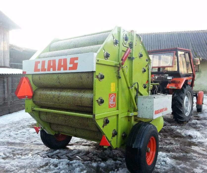 Подборщик claas. Пресс подборщик CLAAS 44. Роланд 44 пресс подборщик. Вальцы на пресс подборщик класс Роланд 44. Вальцы с полосой на пресс-подборщик CLAAS Rollant 44.