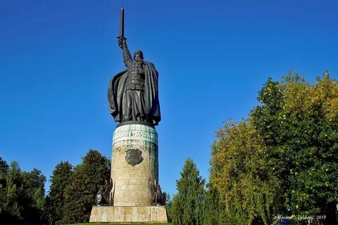 Памятники муром