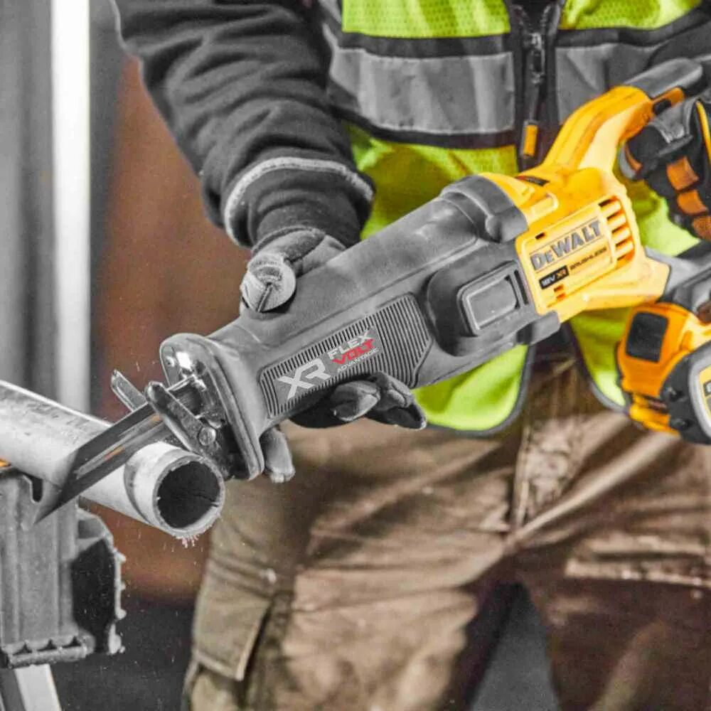 Сабельная пила dewalt аккумуляторная. Сабельная пила DEWALT dcs386nt. Сабельная пила DEWALT dcs386nt-XJ 18 В XR FLEXVOLT advantage. Сабельная пила DEWALT FLEXVOLT 386. Сабельная пила девольт аккумуляторная 18.