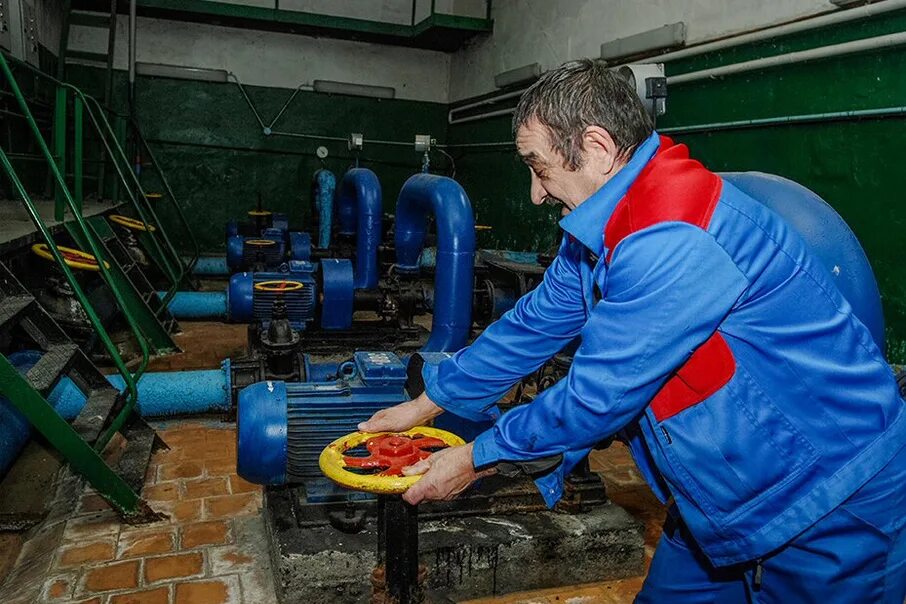 Водоканал тендеры. Водоснабжение ростов. опрессовка тепловых сетей. ростовский водоканал. водоканал белая калитва.