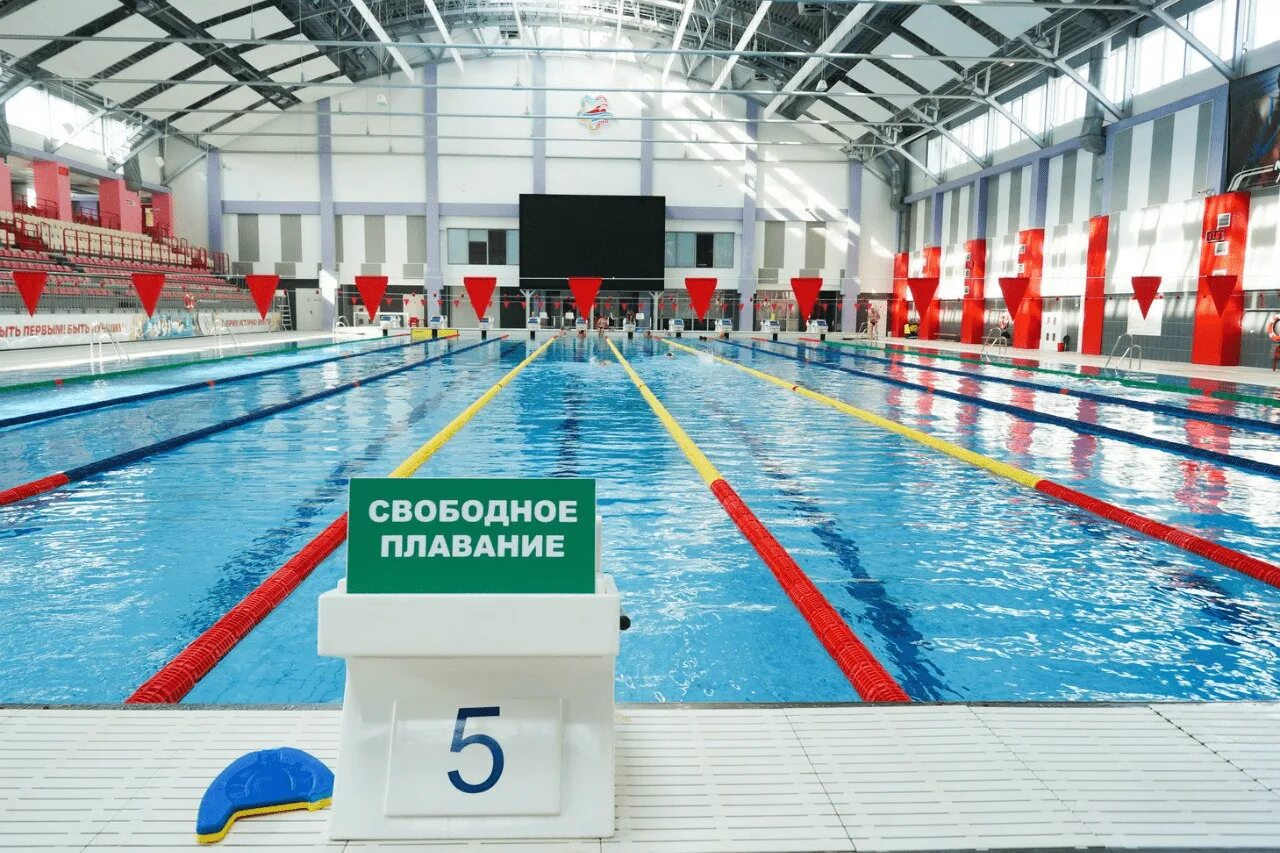 Дворец единоборств имени артёма осипенко. Открытие бассейна. Дворец единоборств брянскбассен. Бассейн снаружи во дворце единоборств в брянске. Спартак арена брянск фокинский район.